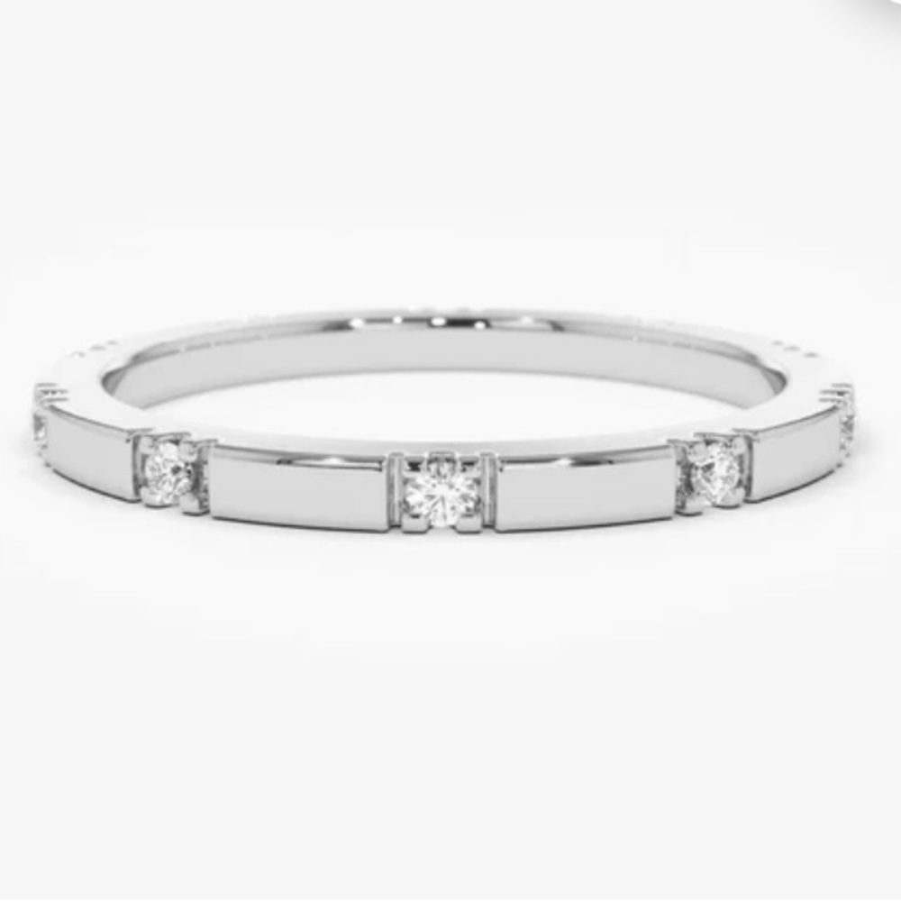 Ferkos Fine Jewelry Solid 14K White Gold Diamond Ring